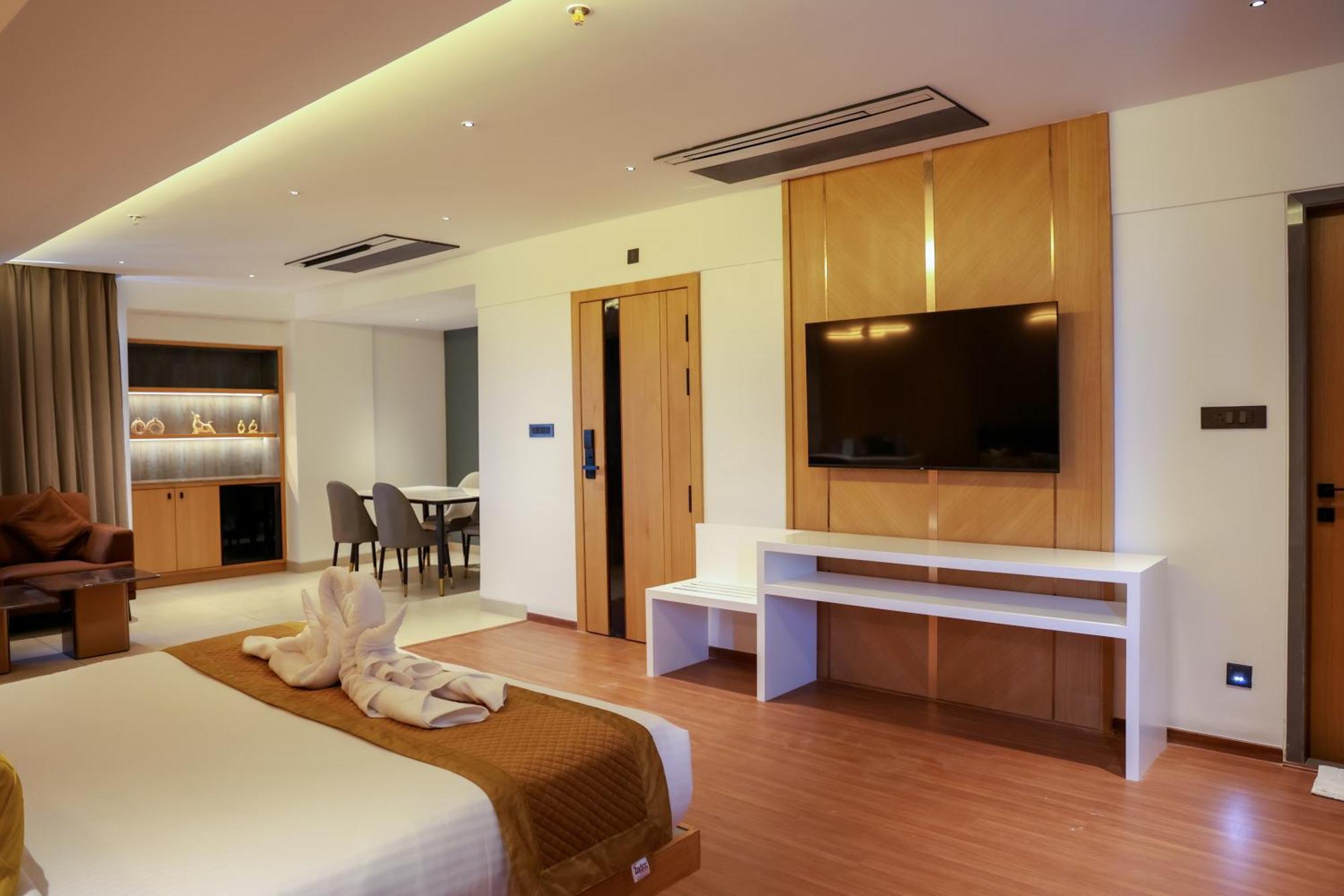 Raga - A Boutique Hotel Belgaum Exterior photo